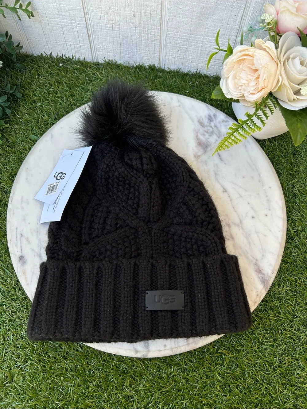 UGG details care